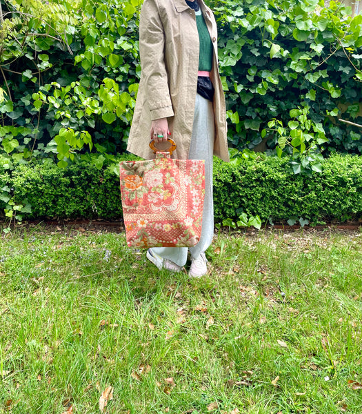 Glory luxe tote: Garden + tortoise shell resin handles