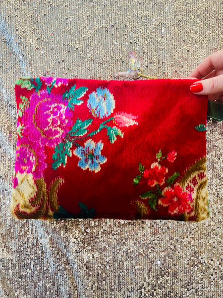 Italian velvet: Butterfly embellishment
