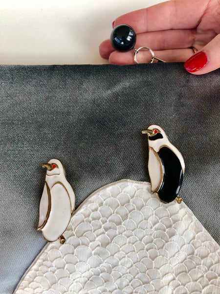 Penguin pursuit