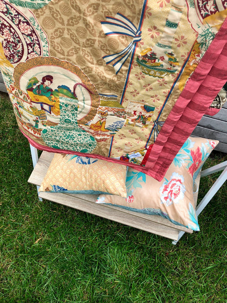 queen bee heirloom quilt