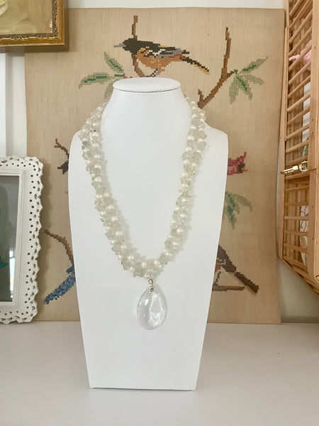 Chandelier: Natural elegance