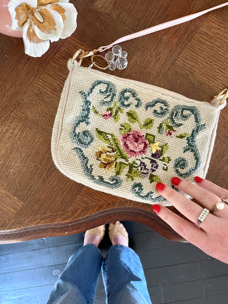 Tapestry treasure