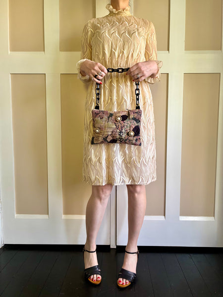 Vintage posy + black strap