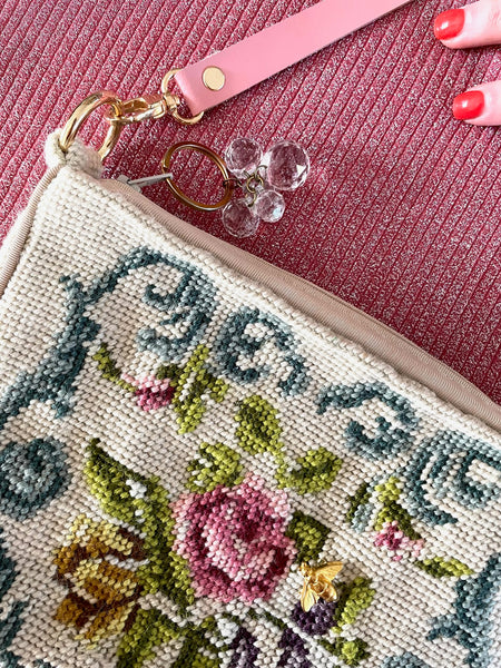 Tapestry treasure