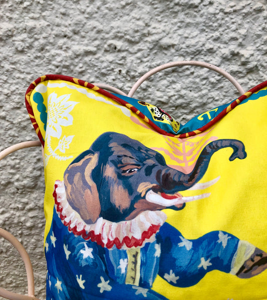 Nathalie Lete circus